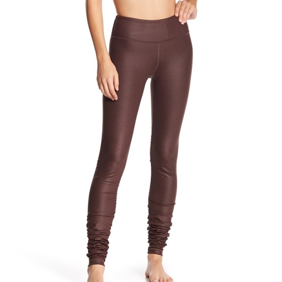 BNWOT Alo Yoga Idol Ruched Leggings - Picture 3 of 7